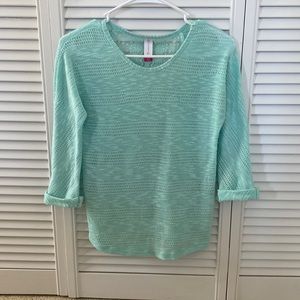 size small sweater shirt
